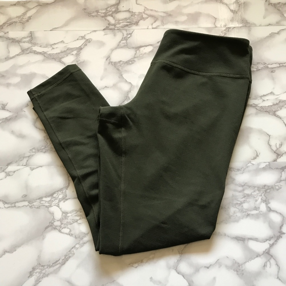 ZELLA • live in leggings • crop